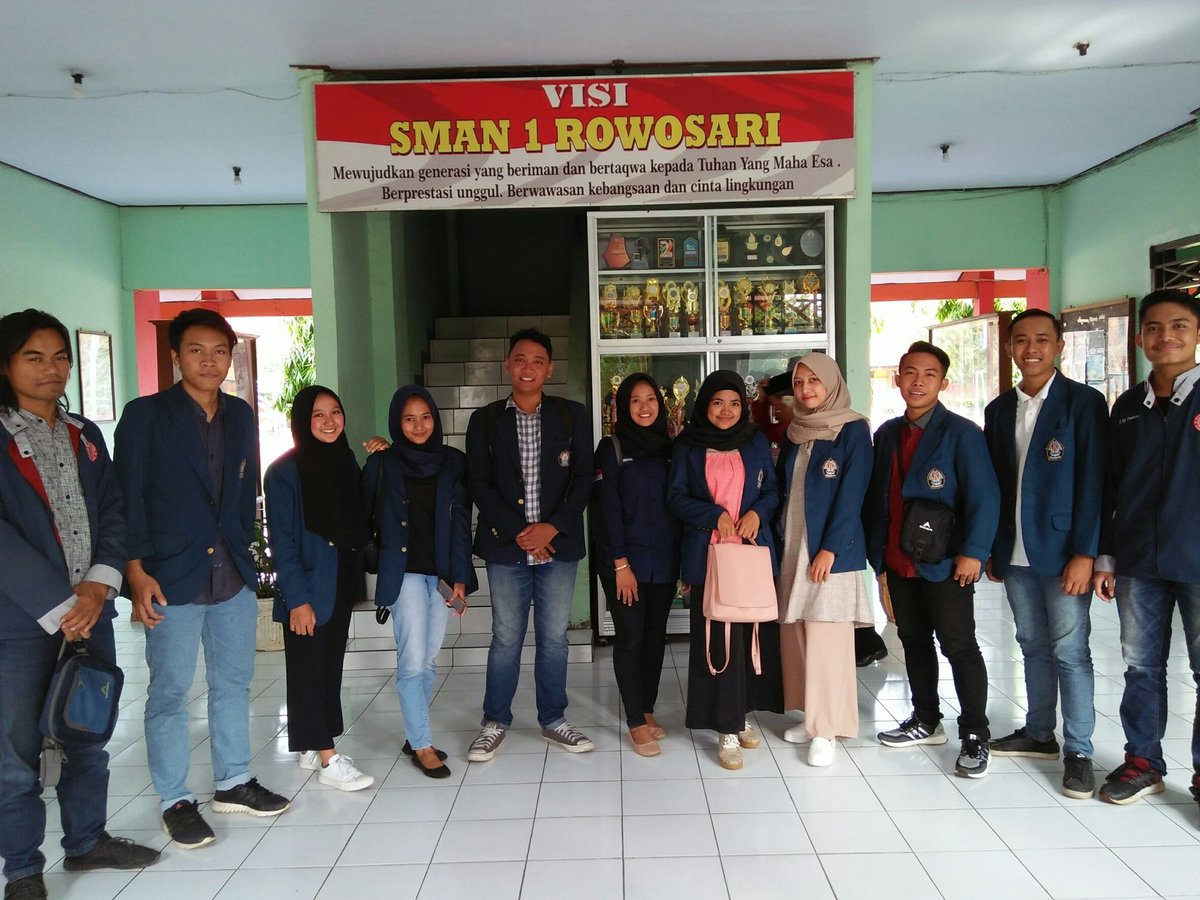 imaken_undip's tweet photo. Terimakasih SMAN 1 Pegandon, SMAN 1 Rowosari, SMAN 1 Kaliwungu 😄😄 https://t.co/uPpIxf8BzQ