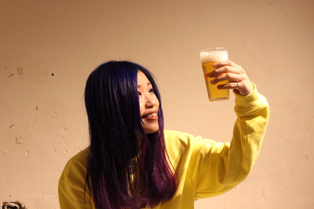TOWER_Online's tweet photo. タワレコ推しメン ビール片手に本音トーク~Dizzy Sunfist あやぺた~編
インタビューの第2回は、ビールを飲みながらビールへの思いやエピソードをお届け!
https://t.co/uVgwXTxGU2
#ビアトーク #ビール #LIVEBEERTALK2 #タワーレコード #タワレコ #dizzysunfist #あやぺた https://t.co/wy9IXXJc44