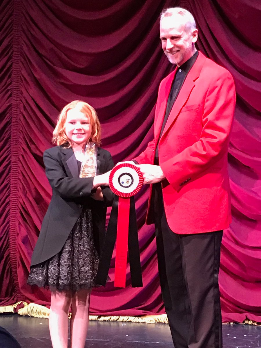 DONBASCLE's tweet image. How lucky to discover your passion so early in life? How fortunate to be surrounded by encouragement and support? Ask Megan, she knows! #Grateful for @Magic_Dove @Dr_Dan_MagicMan #Mentor #Teacher #Family at The Magic Dove Magic Shop in Historic Cocoa Village ... thank you