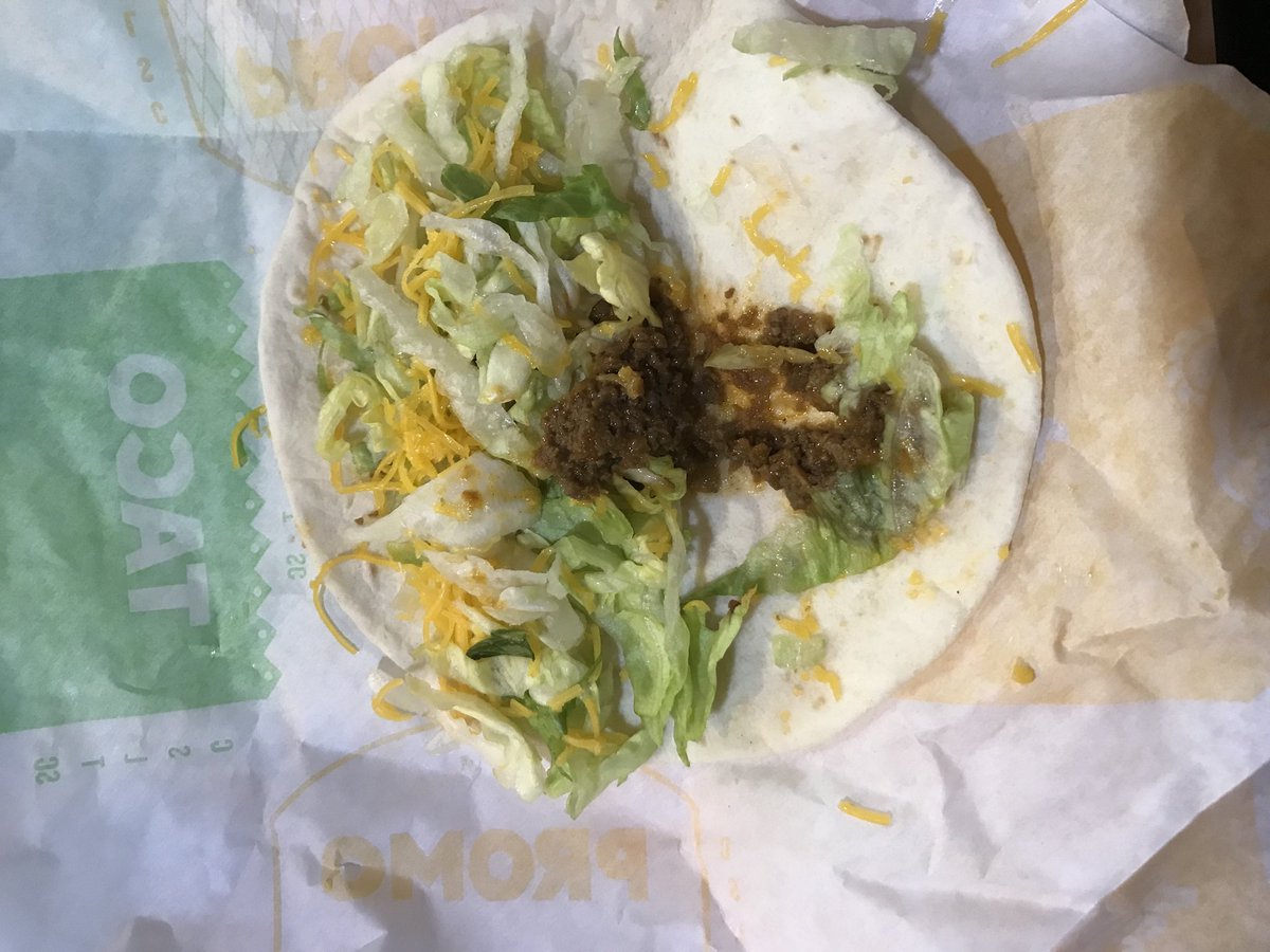 Ashley_N14's tweet photo. Don’t worry @DelTaco I only wanted one bite of meat in my taco anyway 🤦🏼‍♀️ https://t.co/XttzKIoK4R