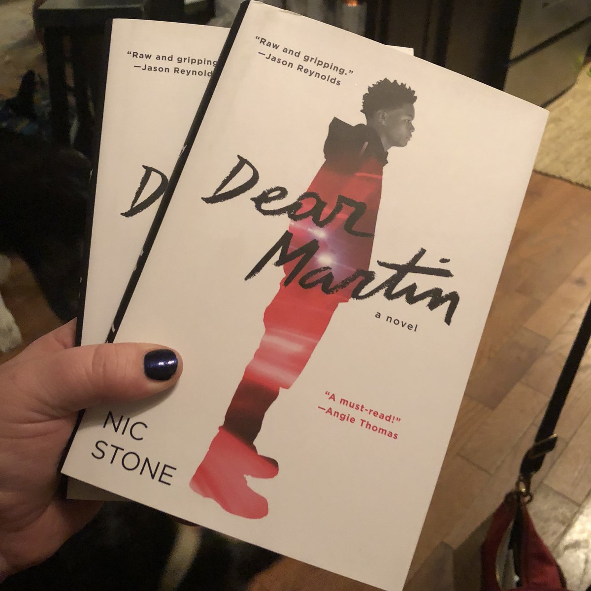 CMSThomas's tweet photo. Guys. My dad sent us a present. #DearMartin is blowing up the charts. Yes, I want to read it, but I will wait. You can reply here if you want to borrow it! 💙💛#thankspops #mlkday #makeitadayON @getnicced https://t.co/GmjgFNikRE