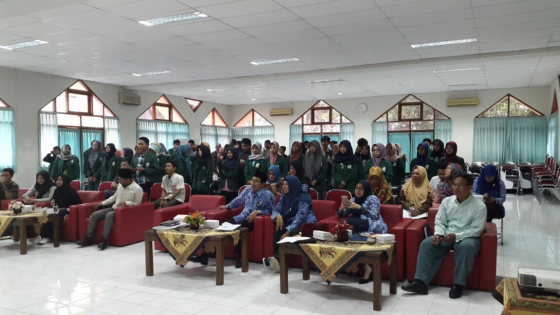 senat_fishum's tweet photo. Proses pelantikan LKM terpilih periode 2018,, oleh DEKAN FISHUM (Dr. Mochamad Sodik)

Semoga amanah 😍😍 ,,,, Salam Progresif... 

@DEMA_Fishum
@dema_febiuinyk 
@demauin 
@SEMAUINjogja 
@SemaFST_UIN 
@SEMA_Fdk 
@ikafishum https://t.co/lxsiP7XrDK