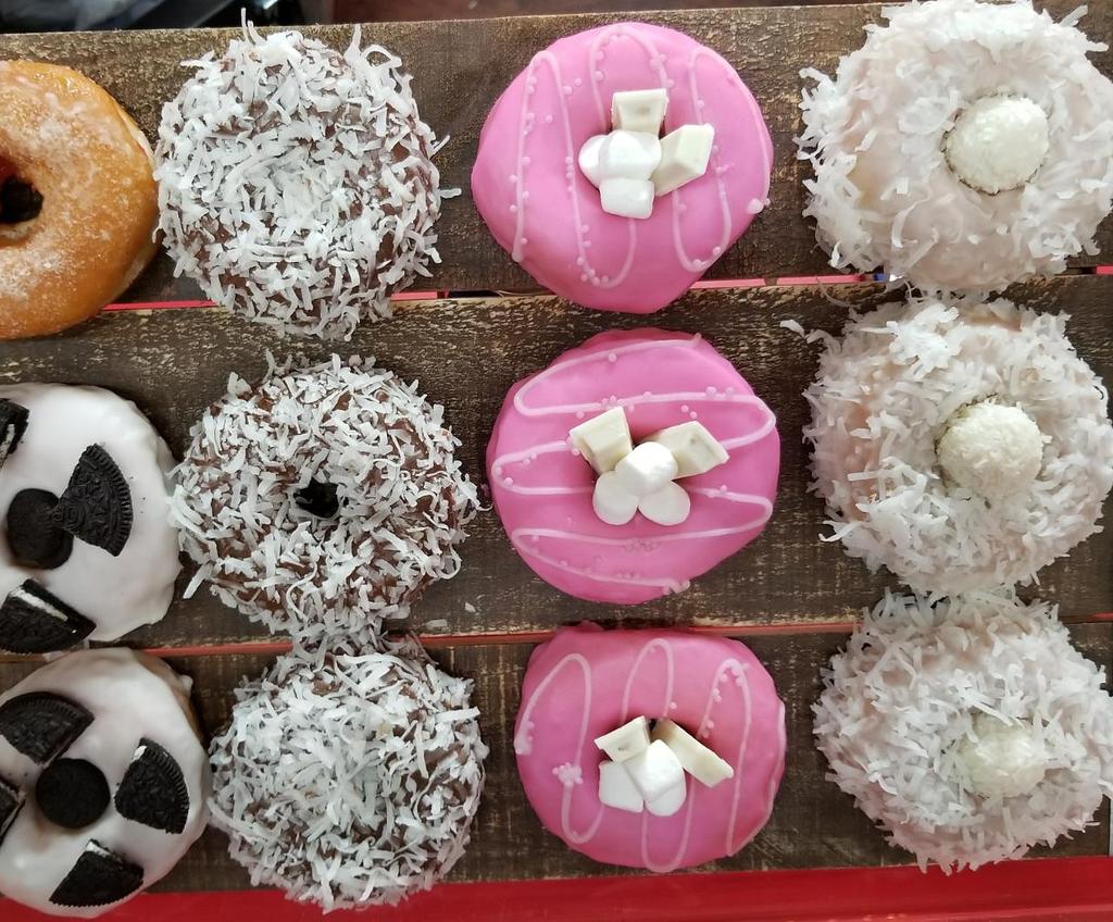 onedonut27's tweet photo. The best donuts in Miami 🍩🍩🍩
#OneDonut #Donutslovers #Onedonutkisses #Donut #Donutlove #Donutday #Donuts #DonutGourmet #Bestdonuts #Donutsmiami #Donutsflorida #Bestdonutsever #Donutwall #Pinecrest #Doral #Pemprokepines #Hollywood https://t.co/qZGzwX5T4O