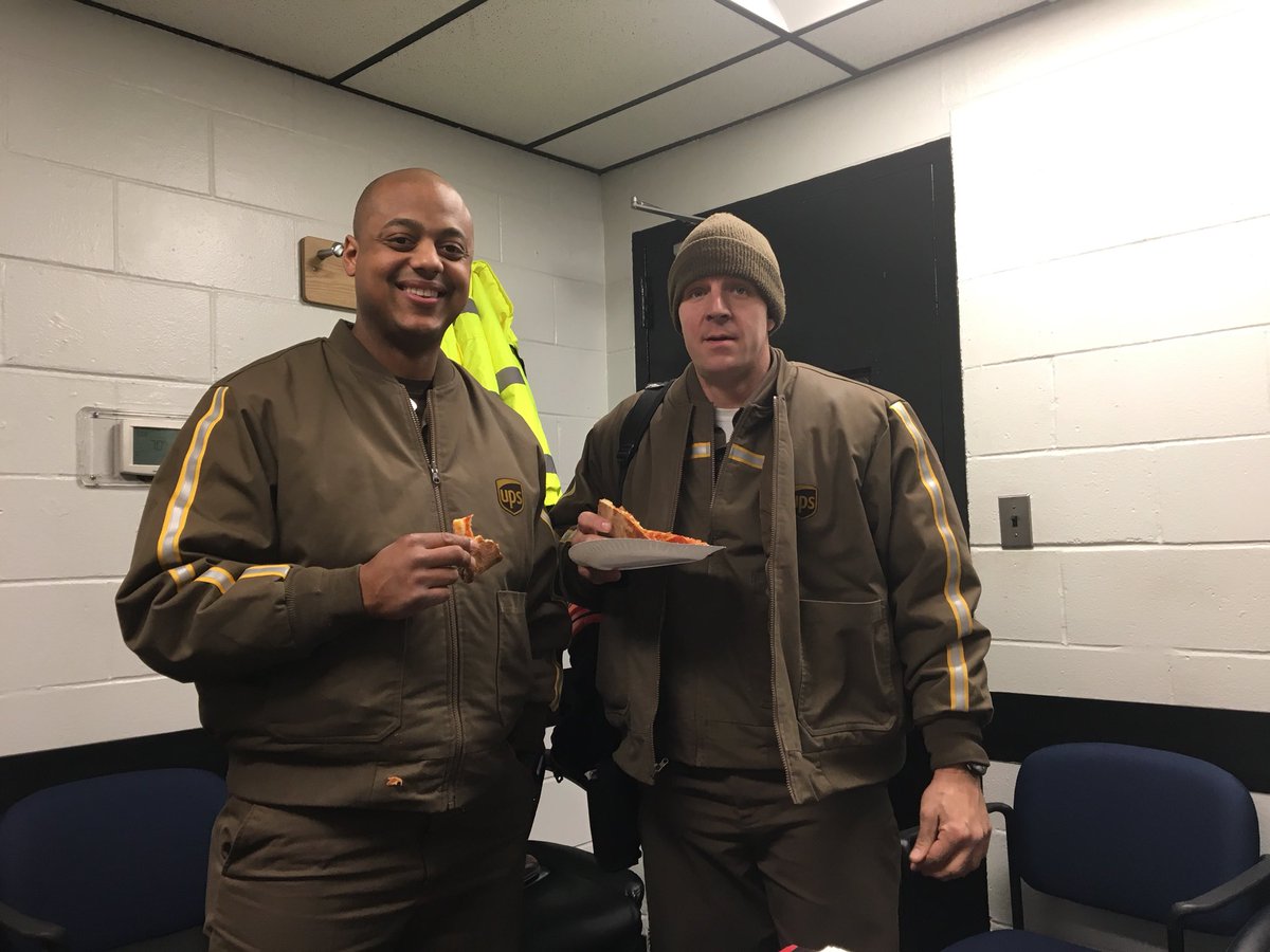 Hackensack Center celebrates target zero injury/auto and the pursuit to world class safety, service, &amp; performance. Work strong Team! <a href="/NorthAtlUPSers/">NorthAtlantic UPSers</a>