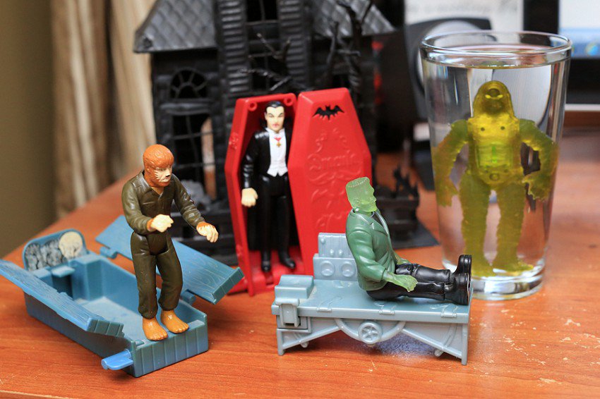 burger king universal monster toys