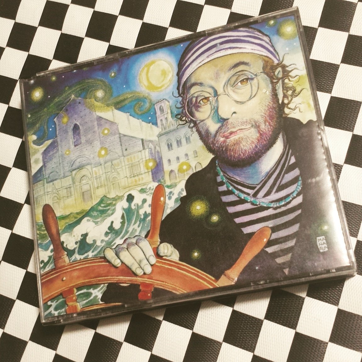 Andrea1306's tweet photo. Lucio Dalla - 12000 Lune
#luciodalla #dalla #12000lune #reissue #ibsit #rca #rcarecords #sonybmg #pressingline #andrea1306collection #throwback #attentiallupo #canzone #tunonmibastimai #ciao #nonvergognarsimai #milomanara #disperatoeroticostomp #memories #childhoodmusic https://t.co/nADMQMYEz0