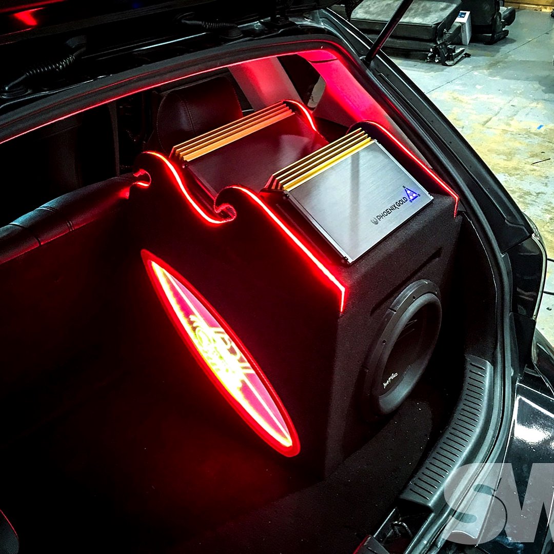 caraudiova's tweet photo. #soundwavecustoms #customization #fabrication #wedoitall #fab #custom #led #lighting #amplifierrack #subwoofer #enclosure #caraudio #carstereo #mobilelectronics #12volt #vehicleaccessories #audio #sound @phoenixgold_stinger #stingerwire @757surfboards #757surfboards #hamptonroads https://t.co/0SIhvpX6on