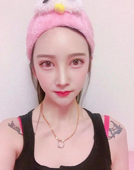 #소통 #소통해요 #좋아요 #일상 #선팔 #맞팔 #팔로우 #선팔하면맞팔 #트친 #fff #l4l #lfl #f4f #패션 #데일리룩 #패피 #패피녀 #패피남 #ootd #데일리룩 #오오티디 #아웃핏 #selfie #셀기꾼 #셀카 #훈훈 #셀피