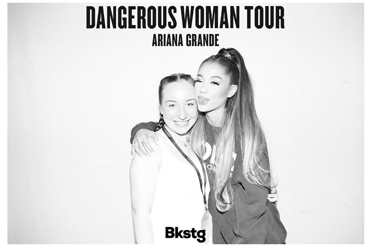 moonlighttt02's tweet photo. The best night of my life. #Arianators #BestFanArmy #iHeartAwards https://t.co/ZLhLk0Nkwl