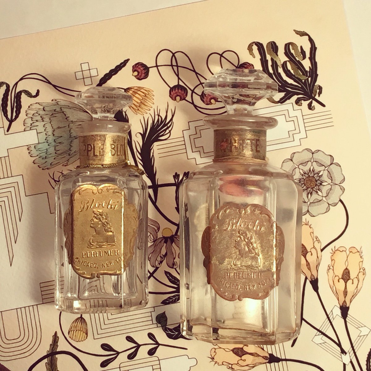 AveParfum's tweet photo. Read our #interview with #blockiperfumes https://t.co/QNB0VCiweK learn #americanperfume history! #JohnBlocki #Perfumehistory #aveparfum #perfumista #bottlecollector #nicheperfume #fragrance #fraghead #perfumeblog #nopthalates #noparabens #noaddedcolors #cosmetics #beautyindustry https://t.co/6pxNob22he