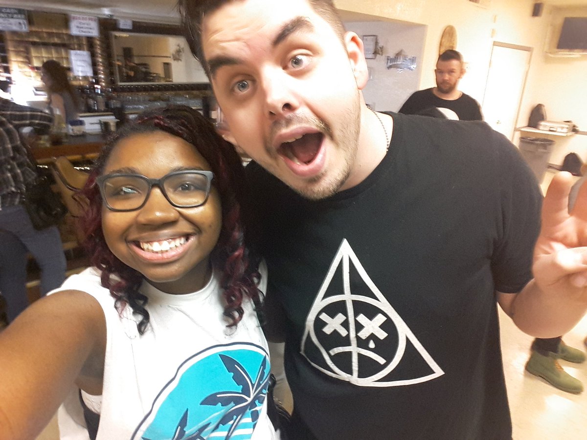 DAhnaTomlinson's tweet photo. Thank you @SetItOff for the AMAZING night! I loved the show! First time going and sure NOT my last. Thank you for being so down to earth and sweet. This was hands down one of the best concerts I have ever been to! #setitoff #setitofflasvegas #setitoffvegas https://t.co/50LtbDbClq