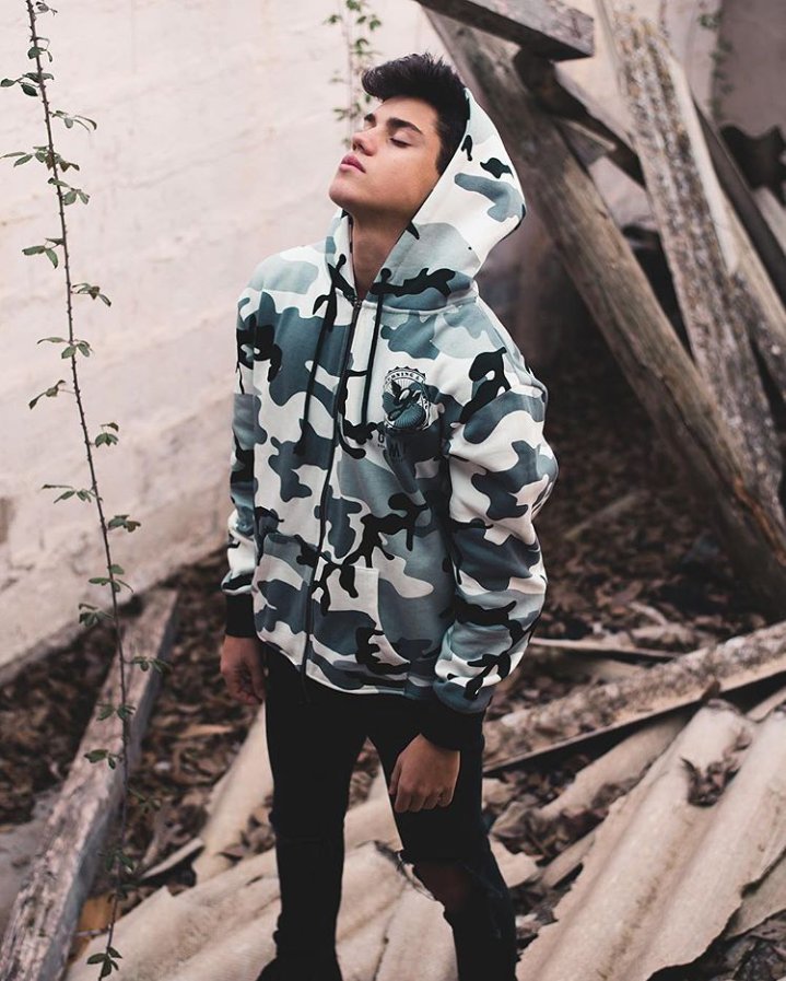 💣Destroy what destroy you 💣