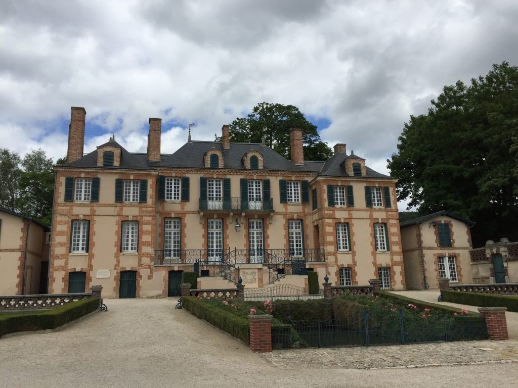 Take a walk through Taittinger's historic chalk cave cellars, 13th century runes and 290 hectares of vineyards: u.metigy.com/63A7omL