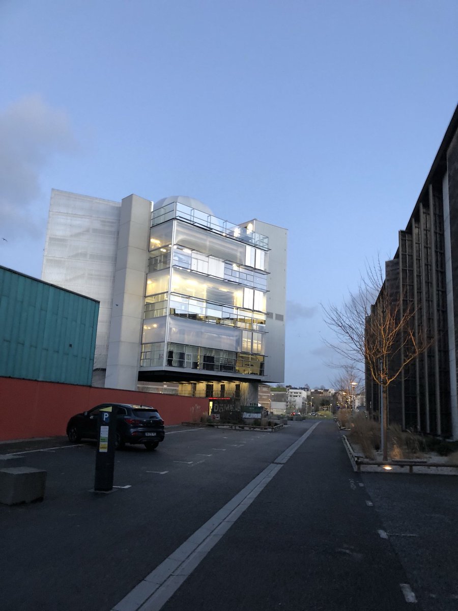 leasifyProject's tweet photo. L'équipe Leasify arrive sur place pour la journée 3 #si2018 https://t.co/DOBGrWqToW
