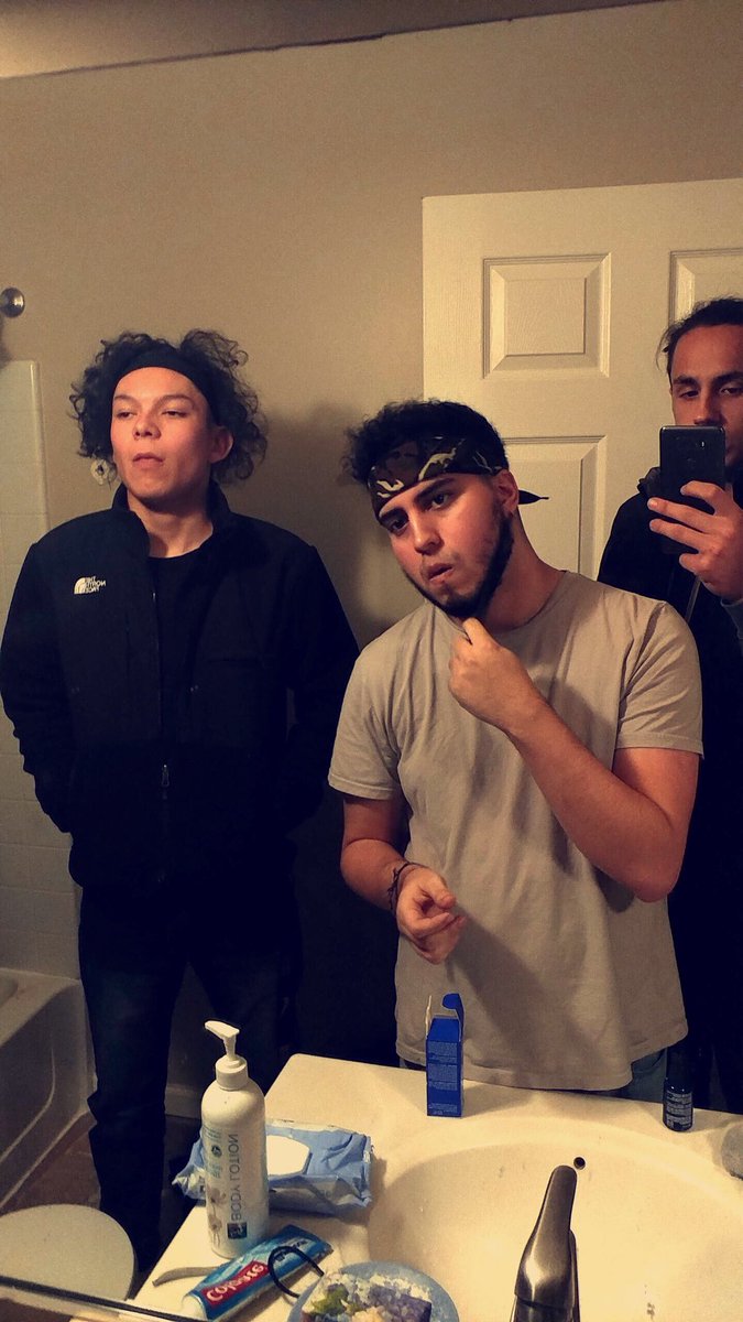 Gibby23Gibson's tweet photo. Happy birthday to my day 1 you still got no neck and it’s sad but one day it’ll grow brody just keep watering it✊🏿. Nah but S/o to @NotoriousB_R_I one of the realest never changed up on a nigga. keep grinding and follow them dreams you gunna do big things out here. #Byouka👌🏿 https://t.co/tQk2wZgG2s