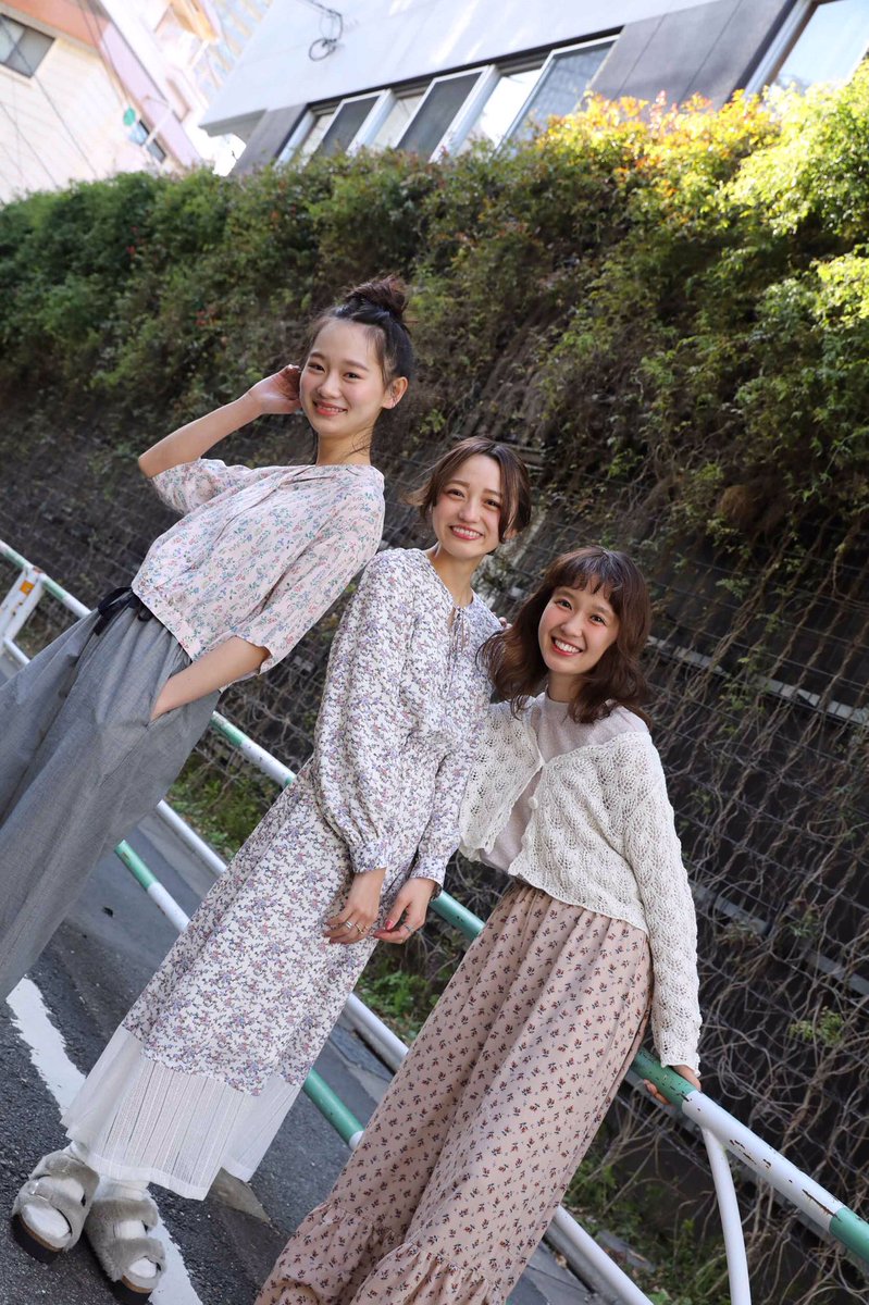 saki61204's tweet photo. mer3月号。
本日、発売日！！！！！
辻のおめでとうな初単独表紙が目印です本当におめでとう🎉☺️✨❤️ https://t.co/akyXcCZMnQ