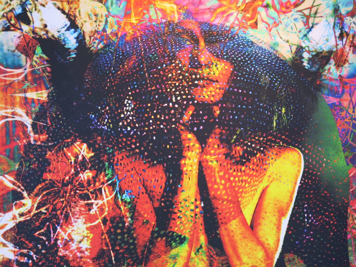 ShopCurious tweet media