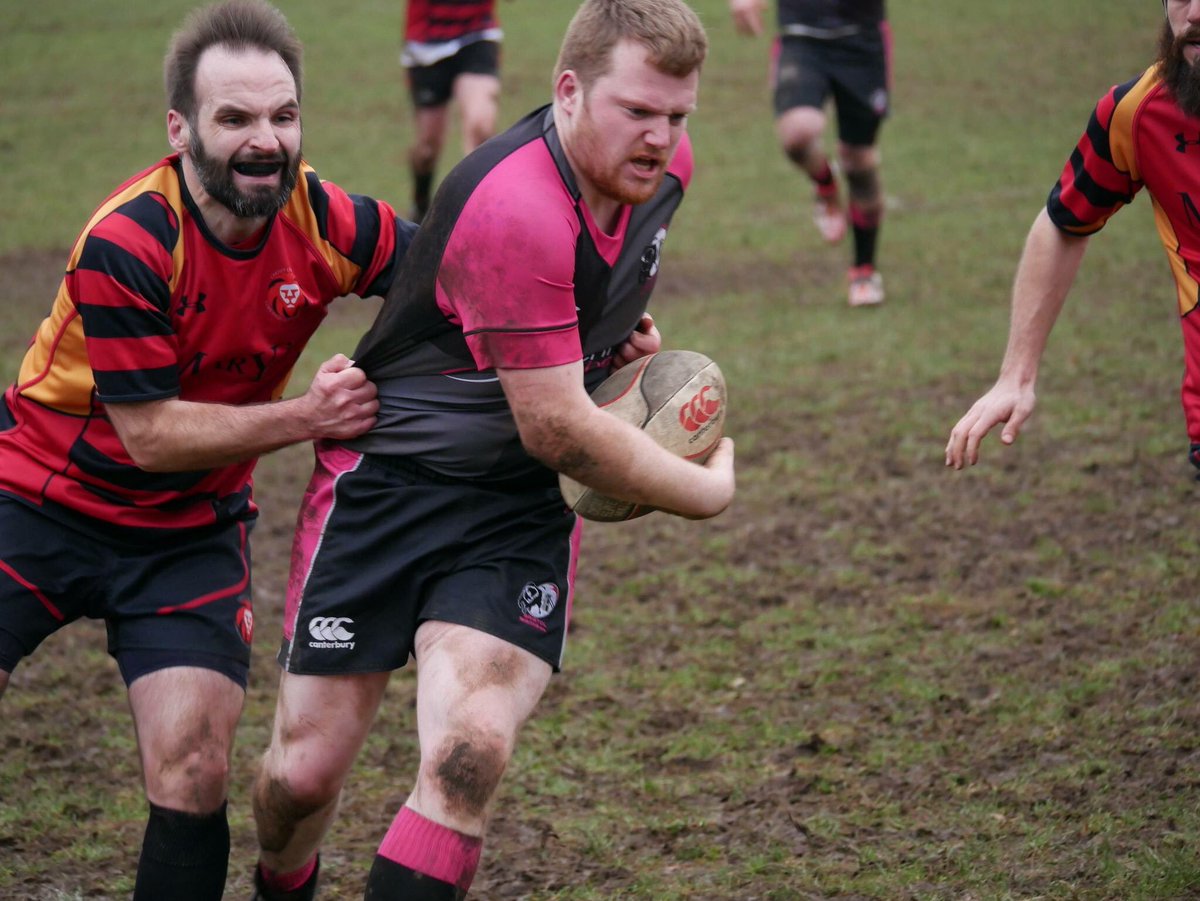 bisonsrfc's tweet photo. New meaning to carrying dead weight AND anyway it was a try. Well done @Aariba_Alex Loving those two pictures! #bristolbisons #bristolbisonsrfc
#ourjourneytobinghamcup #rugby #inclusiverugby #gayguy #gayman #gaymen #rugbyteam #rugger #turingcup #igrclubhouse #igr #bristol https://t.co/7YT9OucWfQ