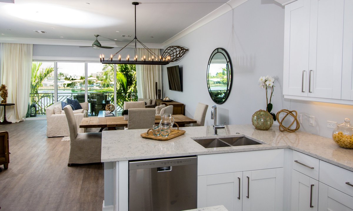 BHHSFPG's tweet photo. #Entertaining is made easy with a {gorgeous} open floor plan, amenities galore, and a priceless view of the #Intracoastal ๐๐๏ธ
Visit https://t.co/00MbxnPV2H for more details on these #luxury dwellings.
#BrightwaterBlue #LuxuryCollectionFL https://t.co/RUMf1IdZkE