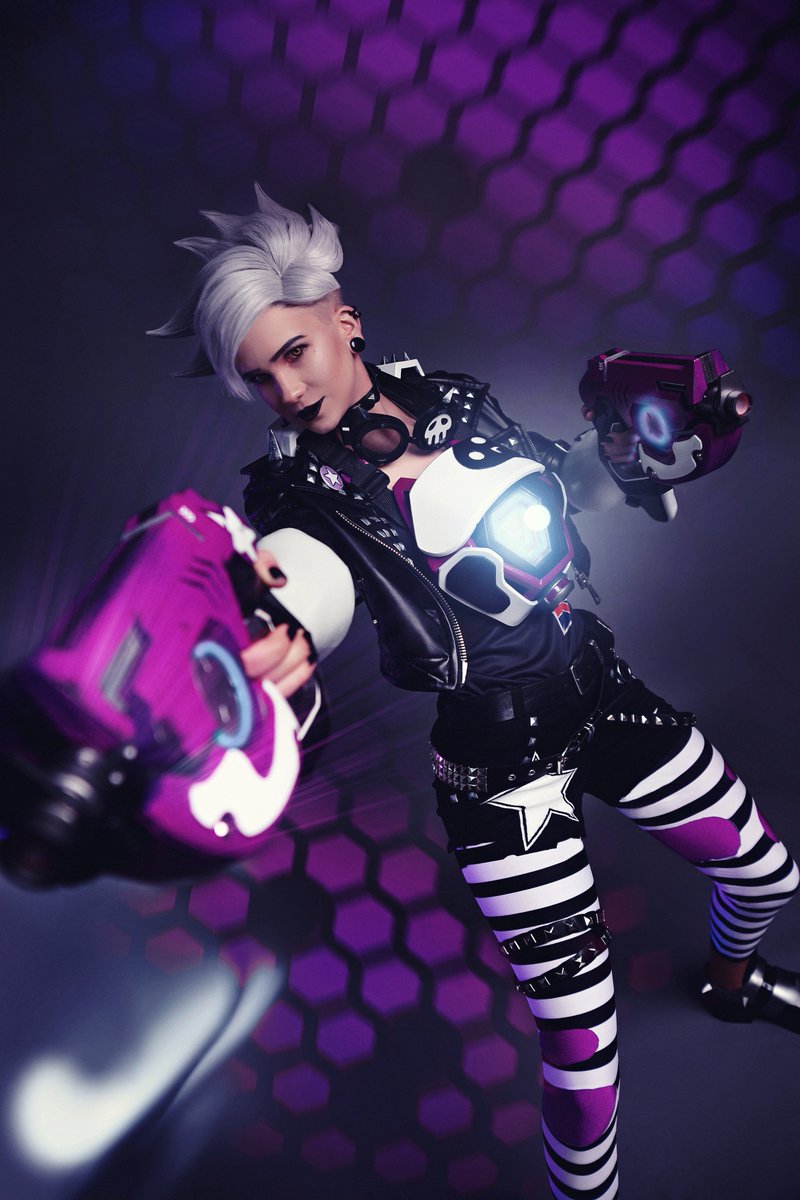 Frau_Haku's tweet photo. Tracer | Overwatch 

#Overwatch #OverwatchCosplay #Tracer 

@PlayOverwatch @OverwatchRU @Blizzard_Ent @BlizzardCSEU_RU https://t.co/SXgMmM3W4p