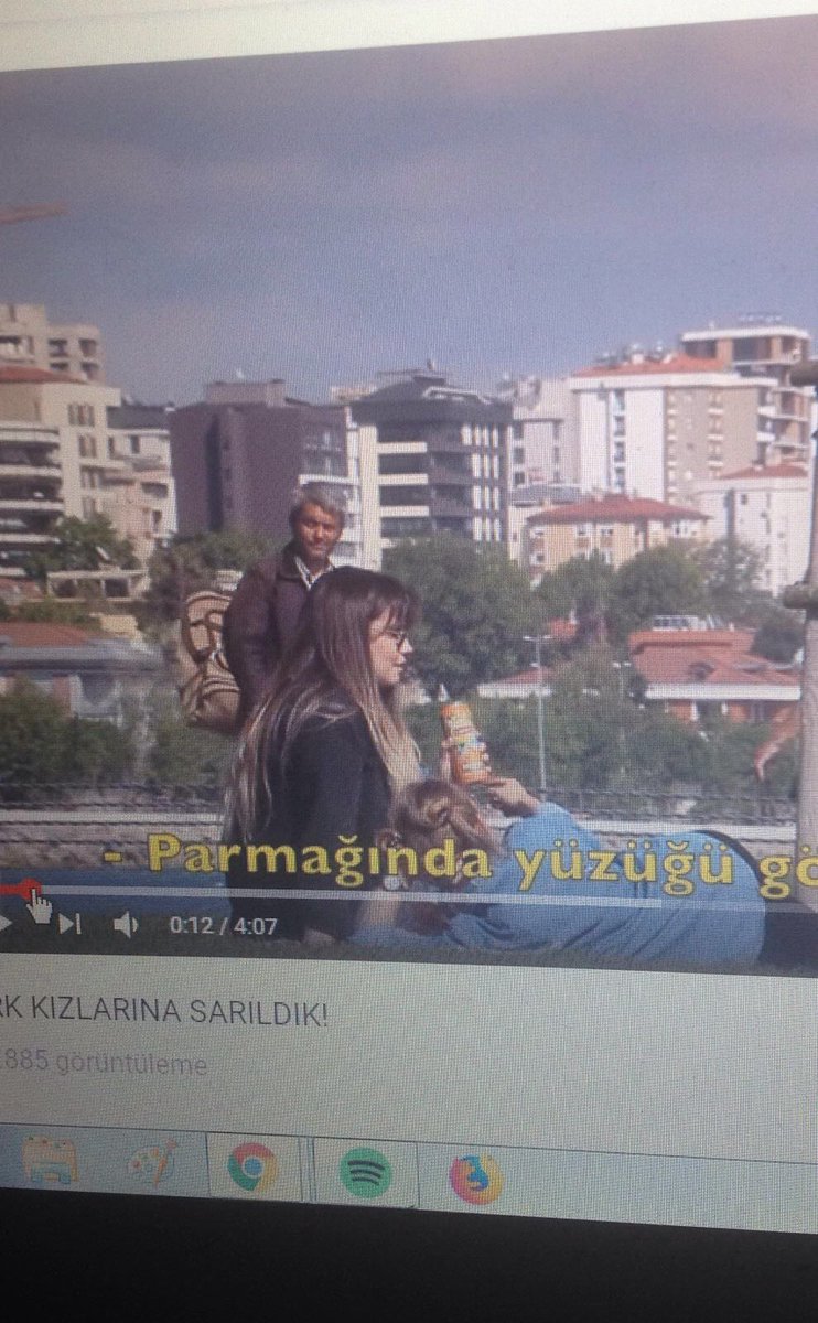 KUBRATOGAY's tweet photo. @EdaaPektas sayesinde ikizimi buldum https://t.co/Bn2n6Bcysr