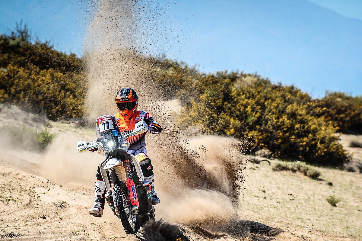 In his first ever <a href="/dakar/">DAKAR RALLY</a>, <a href="/LBenavides77/">Luciano Benavides</a> was flying. Placing as one of the top roookies. Unfortunately a crash on yesterday's stage 10 has forced him out of the event... get well soon Luciano.
#KTM #ReadyToRace #Dakar2018
📷 PhotosDakar.com