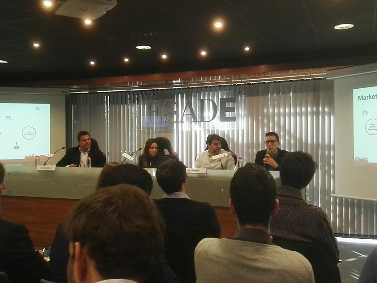 Panel: Marcas endémicas de los Esports. @LigaOficialPS <a href="/MovistareSports/">Movistar eSports</a> <a href="/GAMEeSports_ES/">GAME eSports</a> #eSmarcon .