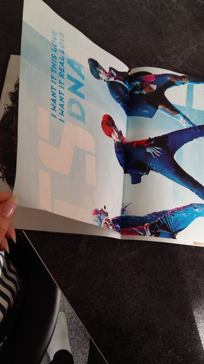 BTSGermany_twt's tweet photo. @BTS_twt @bts_bighit #GermanyNeedsBTS
BTS Poster in den deutschen Magazin BRAVO 😍 https://t.co/u4yebt55qE