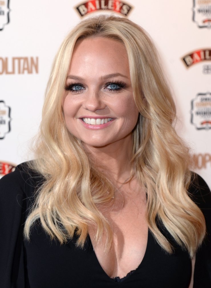 HumpdayHooraay's tweet photo. This morning's guess the celeb who has a birthday this week was @EmmaBunton Happy Birthday you wonderful woman #castledownfm #playinghertunes #Radio #fellowdj 😂 https://t.co/B83EFyoJdR