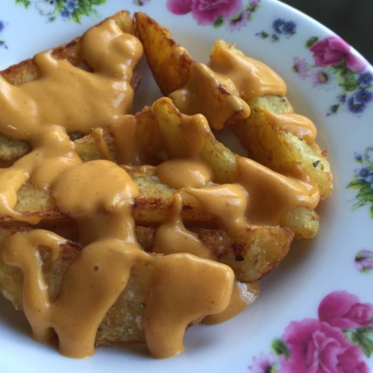 DailyMakan's tweet photo. Resepi Cheezy Wedges

BAHAN-BAHAN

4 biji kentang – Kalau tak nak kupas kulit pun tak mengapa. Tapi, pastikan ianya dibasuh bersih ya.
Mixed herbs
Lada sulah
Garam
Tepung jagung (boleh juga guna tepung goreng serbaguna Bestari https://t.co/N0XVTZvWpk