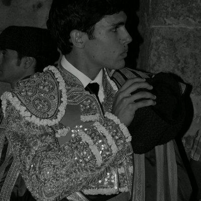 Hoy cumple 26 años el novillero sevillano <a href="/AlejandroPavonH/">Alejandro Pavon Hato</a> nacido en la capital hispalense Felicidades torero <a href="/portaltaurino/">Portal Taurino</a>