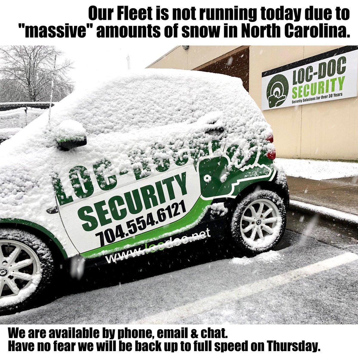 locdocinc's tweet photo. #currentsitutation #charlotte #snowday https://t.co/AUqmBAtz1w