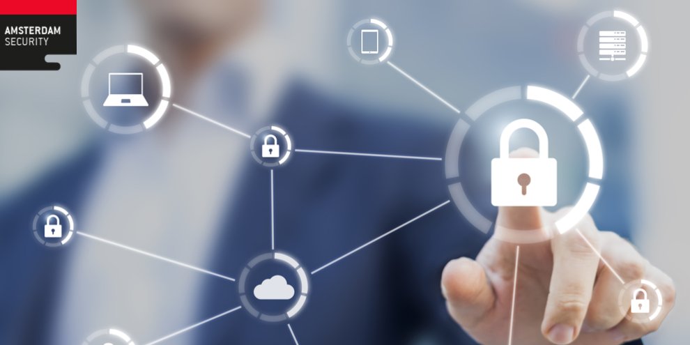 Beveiligingsexperts waarschuwen volgens het <a href="/ADnl/">AD.nl</a> voor toenemende #cyberaanvallen in 2018: rai.eu/2CEGWj0