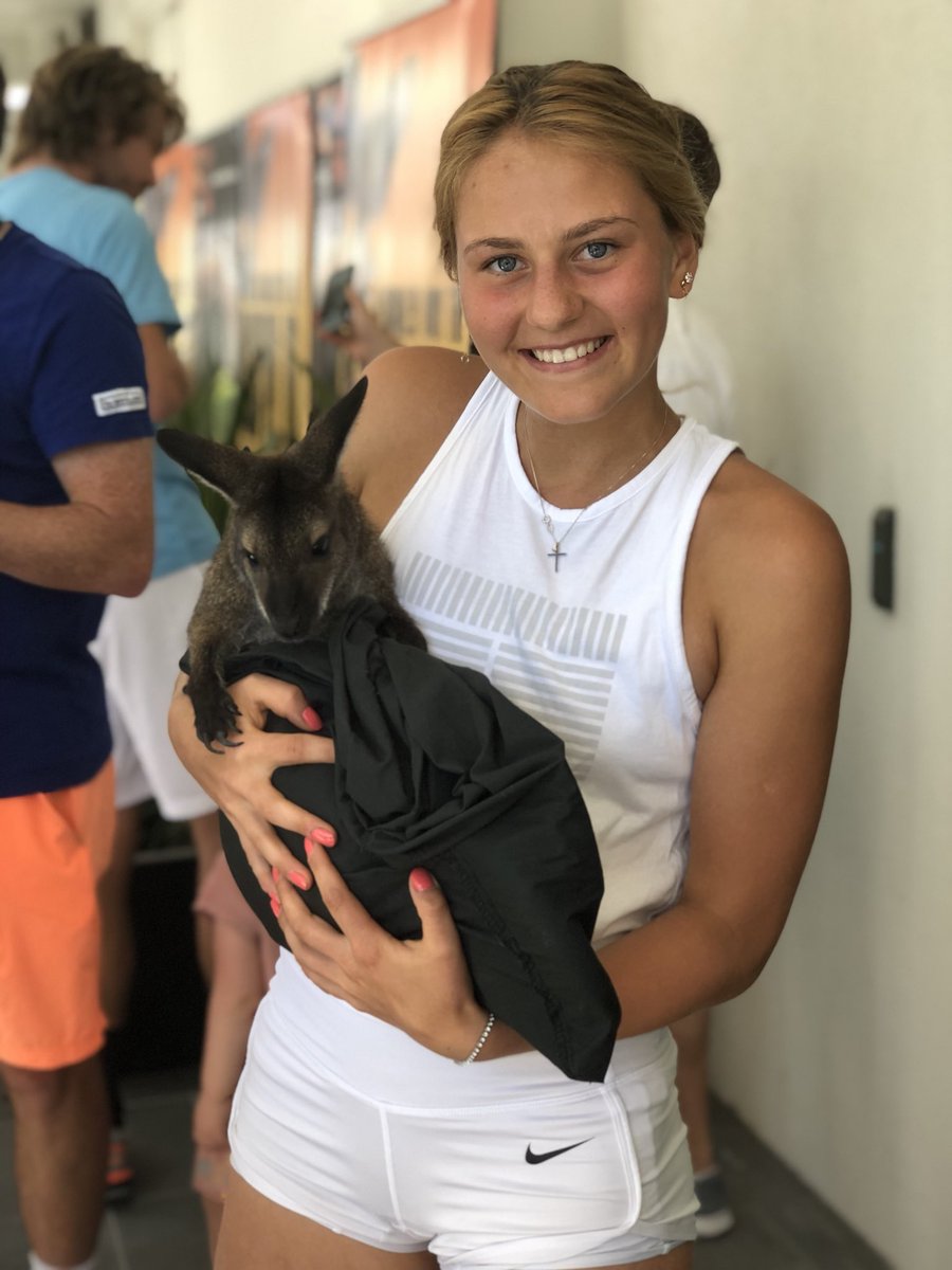 MARTA KOSTYUK DTvjQQIUMAAnupv