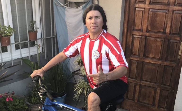 PyRockFrases's tweet image. Lo mejor que le paso al Twitter
RT si Pablito Lezcano, ME GUSTA si Chilavert