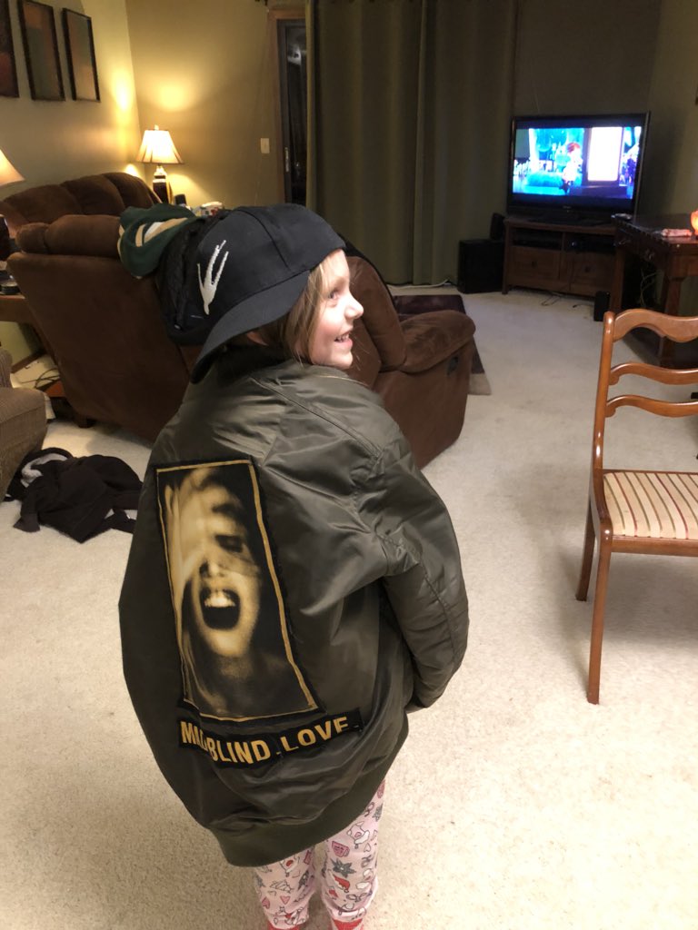 hWoGrafix's tweet photo. Gotta start em young @stephanjenkins @ThirdEyeBlind @3EBLIFESTYLE #MadBlindLove https://t.co/UHhsuzvaF9