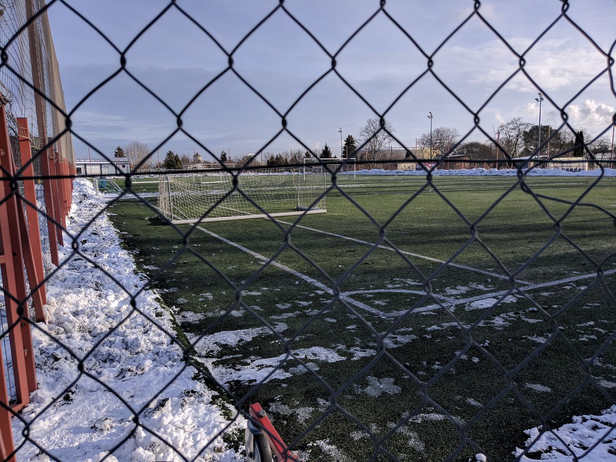 Boisko gotowe, można trenować! ⚽⚽❄️
