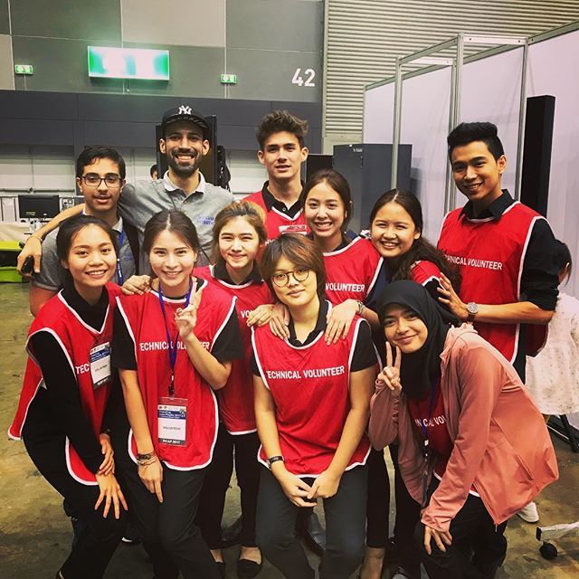NaeemTitan's tweet image. This nice technical committee.
RoboCup-AP 2017 Bangkok-Thailand
#robot #robocup #robocupap #cospace