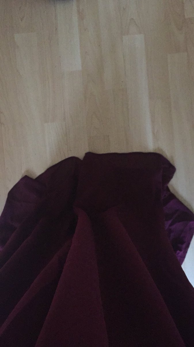shorty_hg's tweet image. My ball dress arrived... #petiteproblems