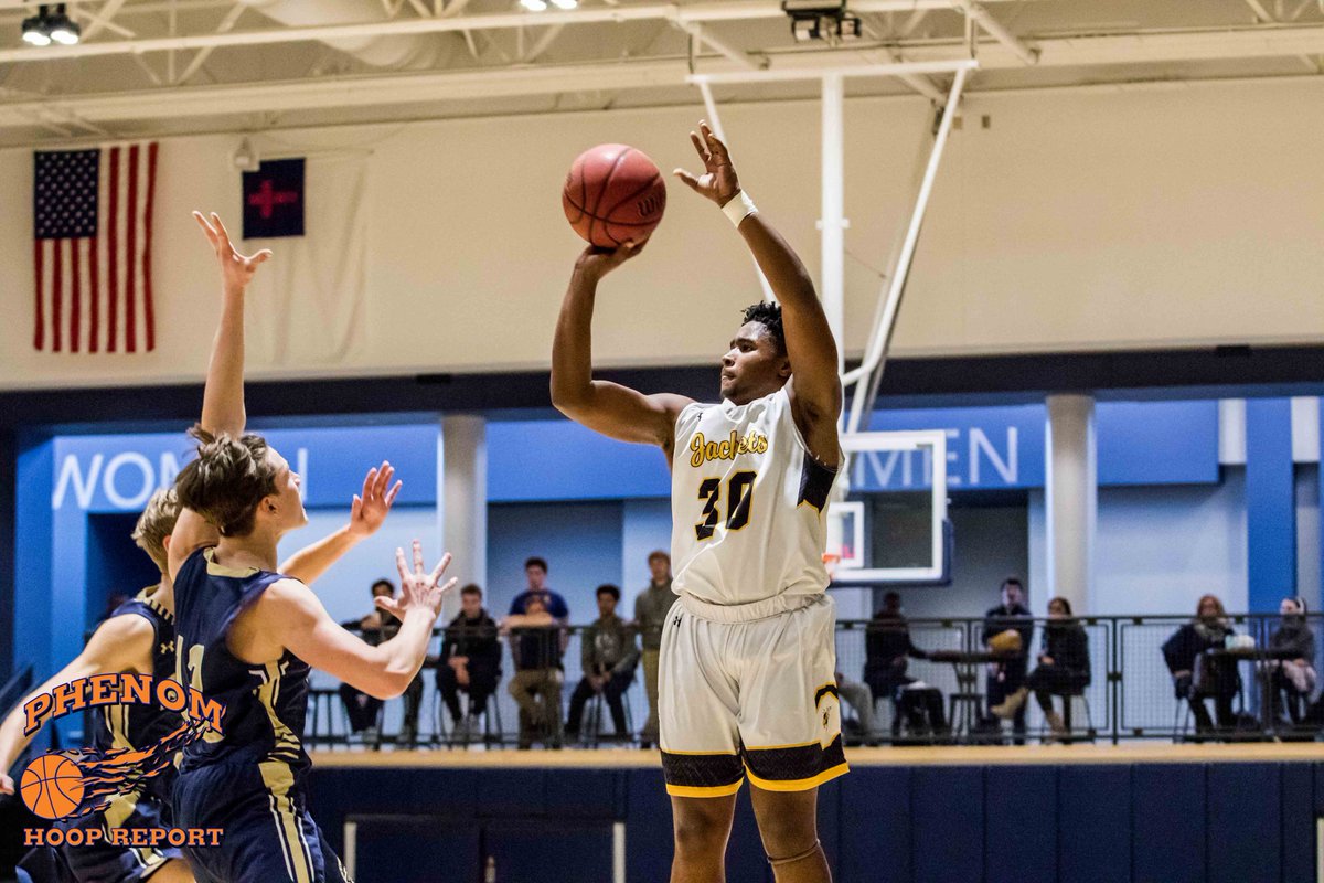 5'9 '19 Jai Rorie (Forest Hills) action shots at the Carmel Christian MLK Showcase 
#CCSMLK18 
#PhenomHoops

Made 132 3-pointers in 2016-17 season