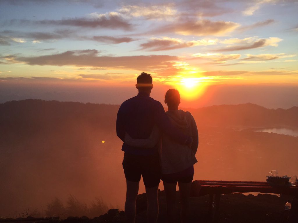 JonathanAllen01's tweet photo. This moment captured the start of my greatest ever adventure with @MelFletcher7 #Engagement  #SIHH #SpiritOfExploration #Montblanc https://t.co/Oy5NjQRbW1
