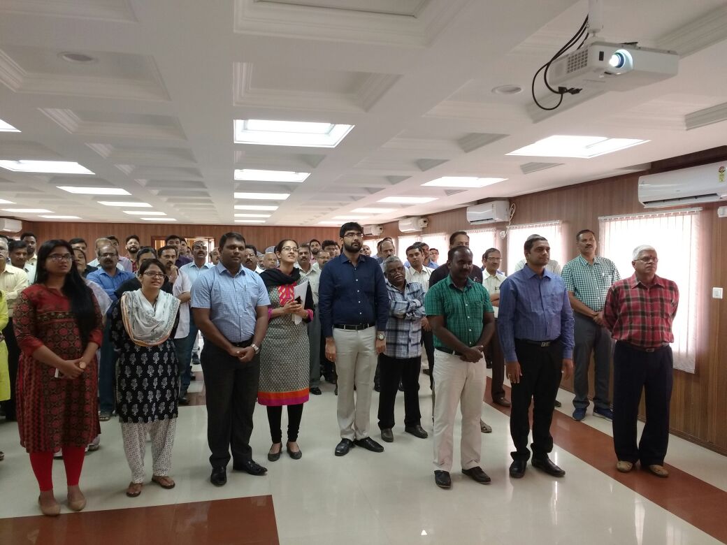 As part of the Swatchhta Pakwada, 2018 Swatchhata pledge taken on 16.01.2018 by Mysuru Central Tax officers and staff  👇