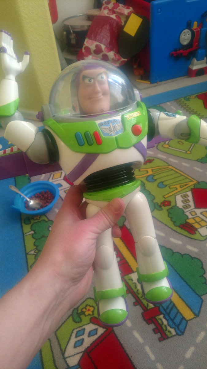 buzz lightyear chopping arm
