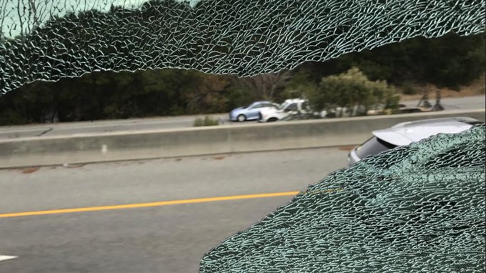 ดูรูปภาพบนทวิตเตอร์