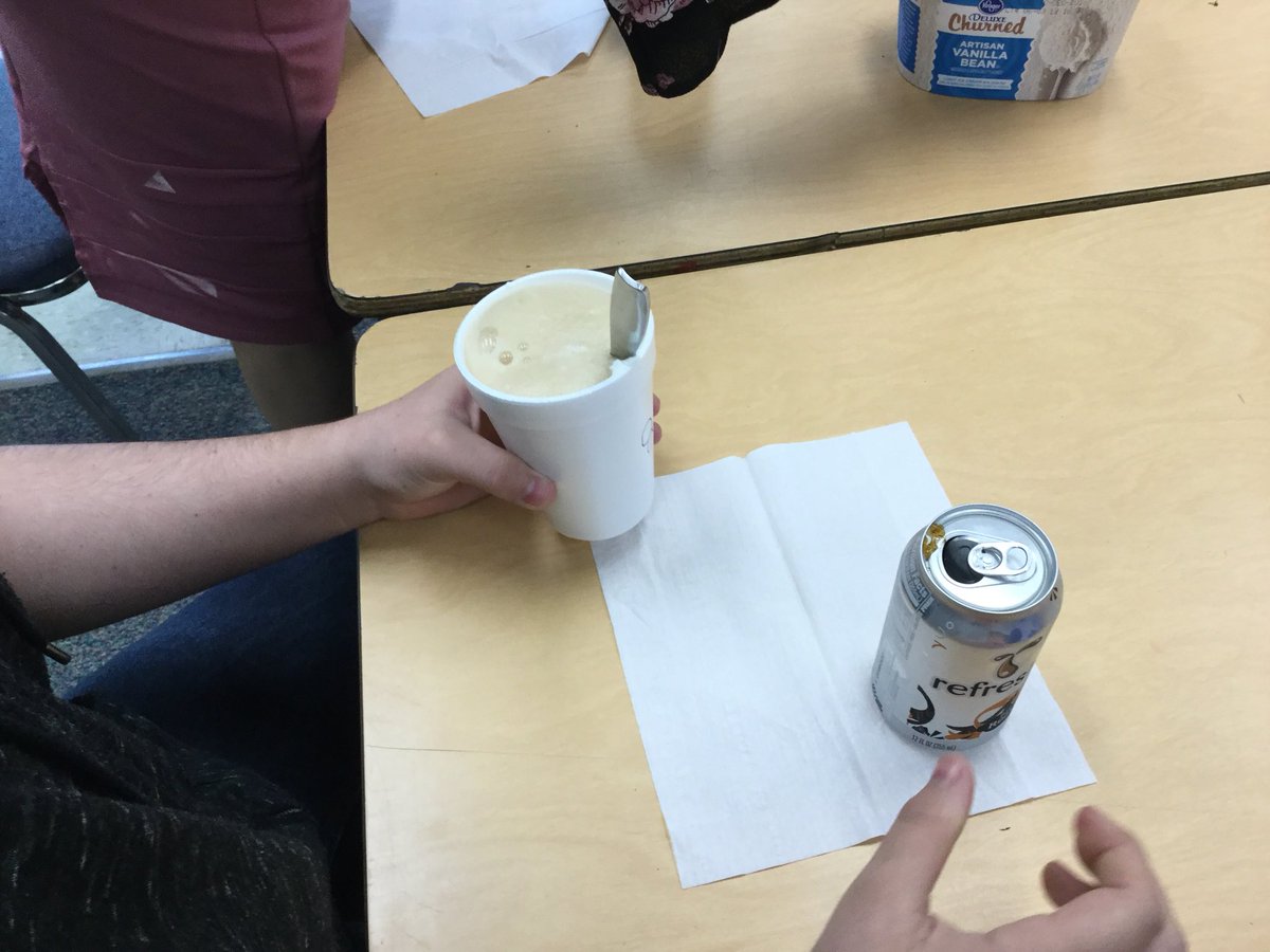 SSP_InstAide's tweet photo. States of Matter Lesson - Root Beer Floats at S. Success Program #ssdchat #Santeesd https://t.co/EuVDyRdFBl
