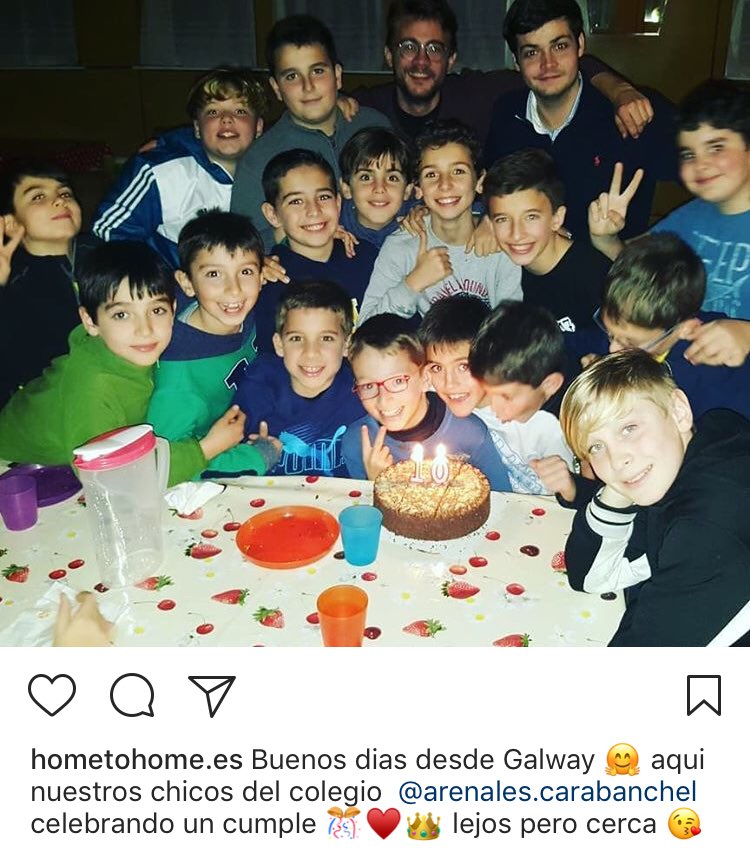 arenalescolegio's tweet photo. Nuestros alumnos de #Primaria nos saludan desde Galway #EnglishProyect Five week in English ¡Qué bien se lo pasan!¡Gracias! @hth_hometohome una emocionante experiencia de #inmersión lingüística https://t.co/XUpRpf1Y1A