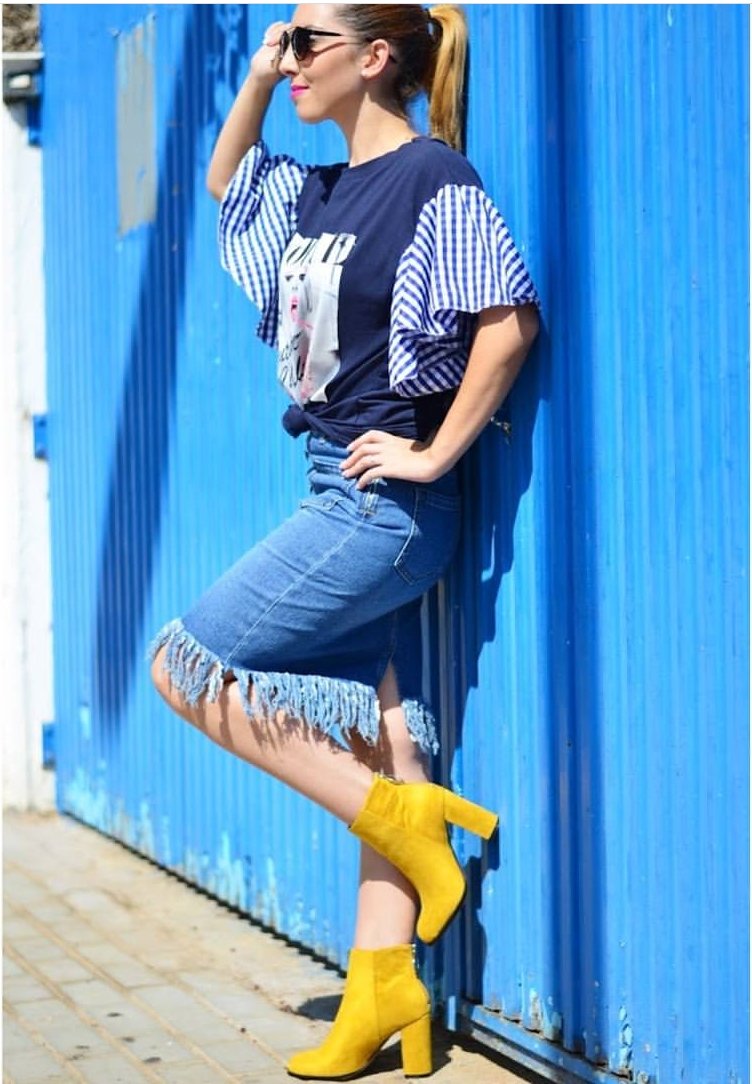 Botas a todo color 💛💛 de Marypaz
Os espero en cristystyle.com #blogger #moda #look #outfit