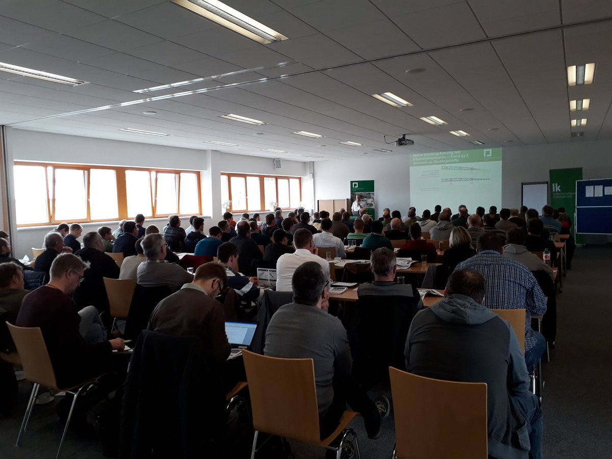 Wiedermal gut besuchtes Haus in Mold: "#Digitalisierung im #Ackerbau" des #LFI-NÖ! #SmartFarming #lkdigital