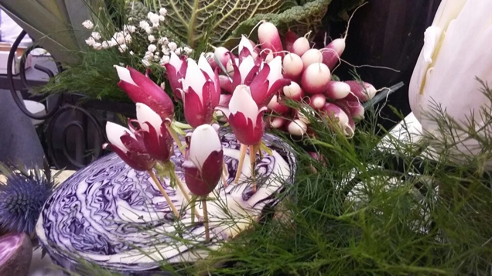 partner_art's tweet photo. Sival/Parc expo -Salon des cultures spécialisées
1er ouvrier de France / Scultpure sur legumes https://t.co/GyMGxVlXUZ