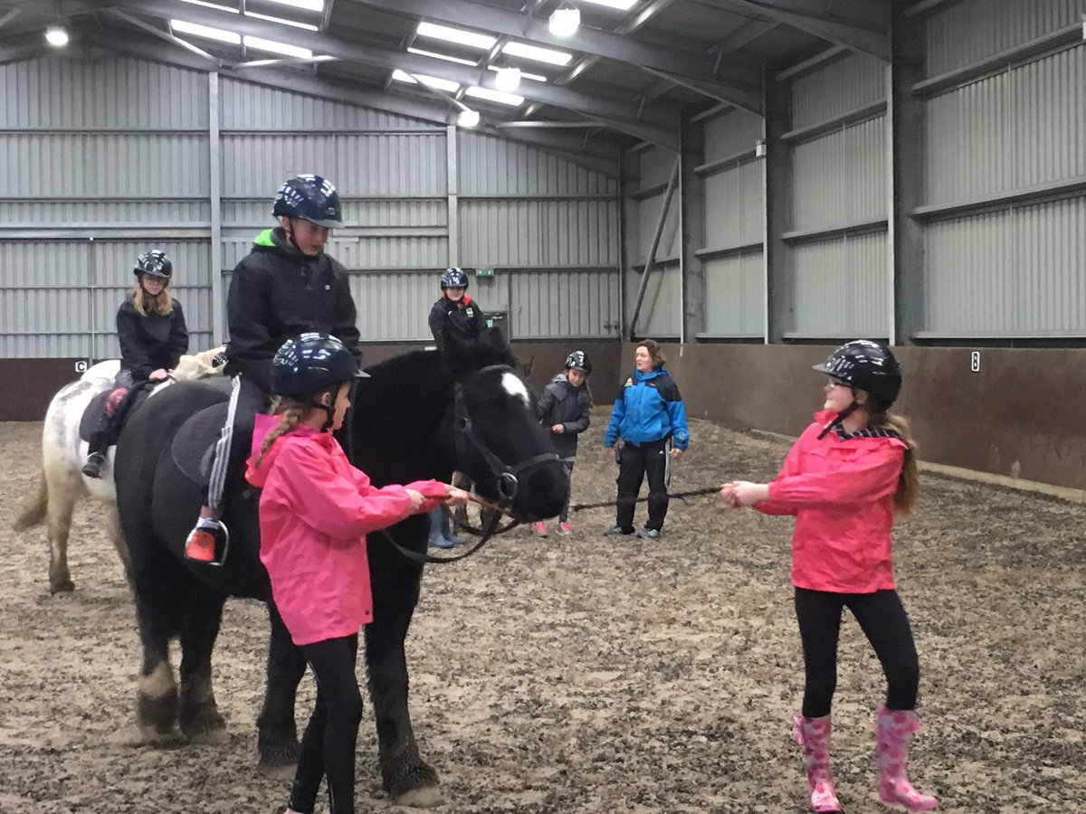 MissWrightIHS's tweet photo. Group 2 are loving horse riding! 🐴 #Merlota #LlangrannogIHS https://t.co/7DQyxd8VrF